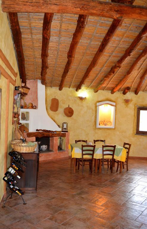 Galtellì Agriturismo Rubinu מראה חיצוני תמונה