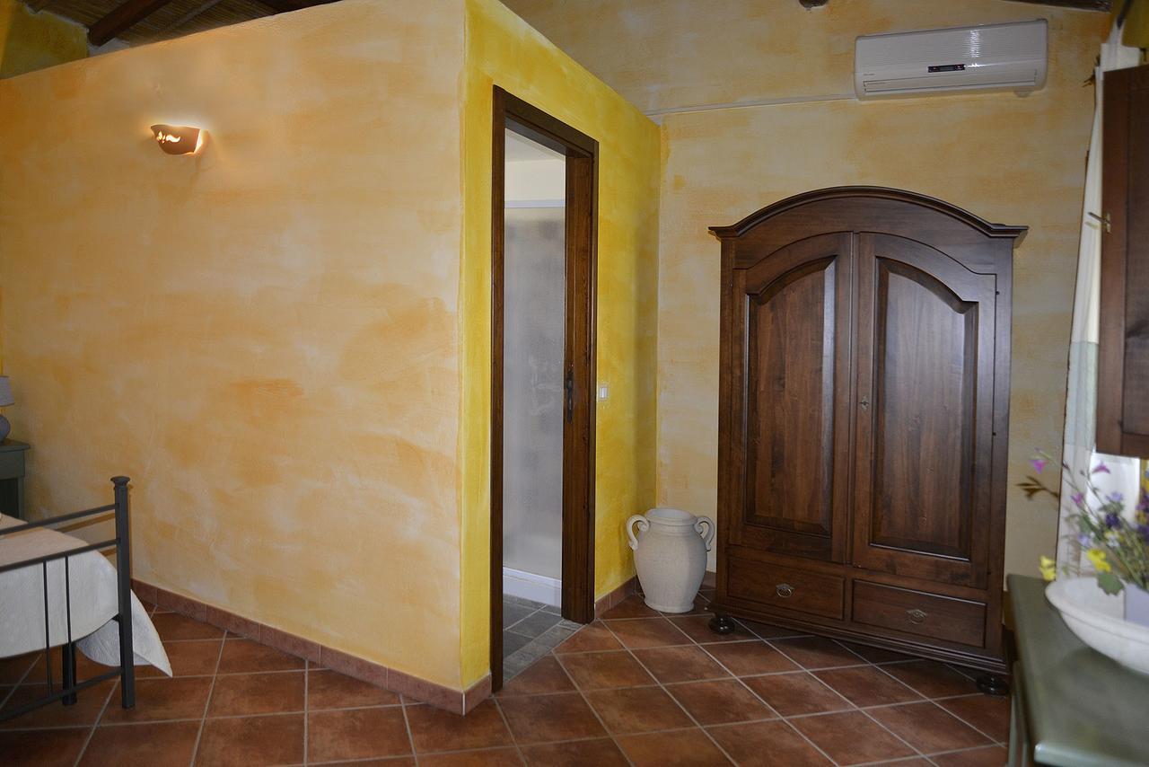 Galtellì Agriturismo Rubinu מראה חיצוני תמונה