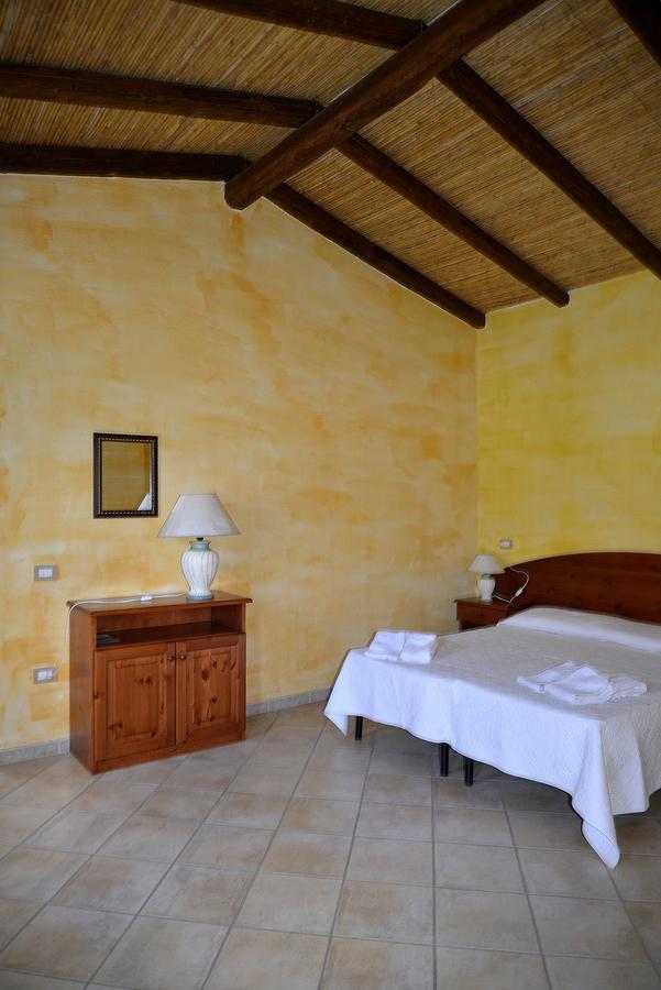 Galtellì Agriturismo Rubinu מראה חיצוני תמונה