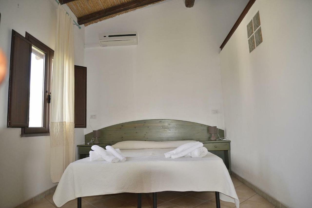 Galtellì Agriturismo Rubinu מראה חיצוני תמונה